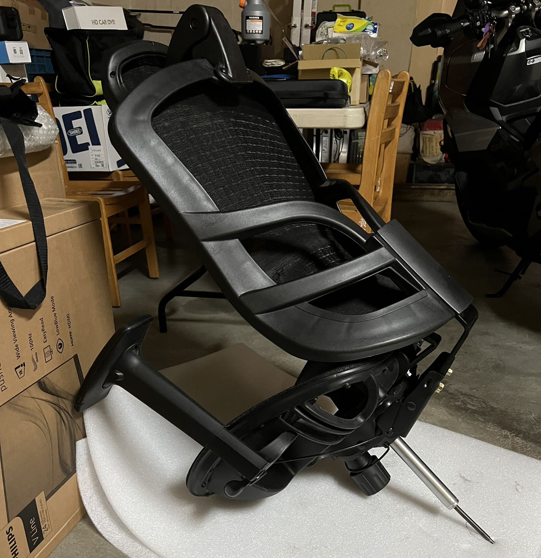 辦公椅氣壓棒更換，師傅到府維修