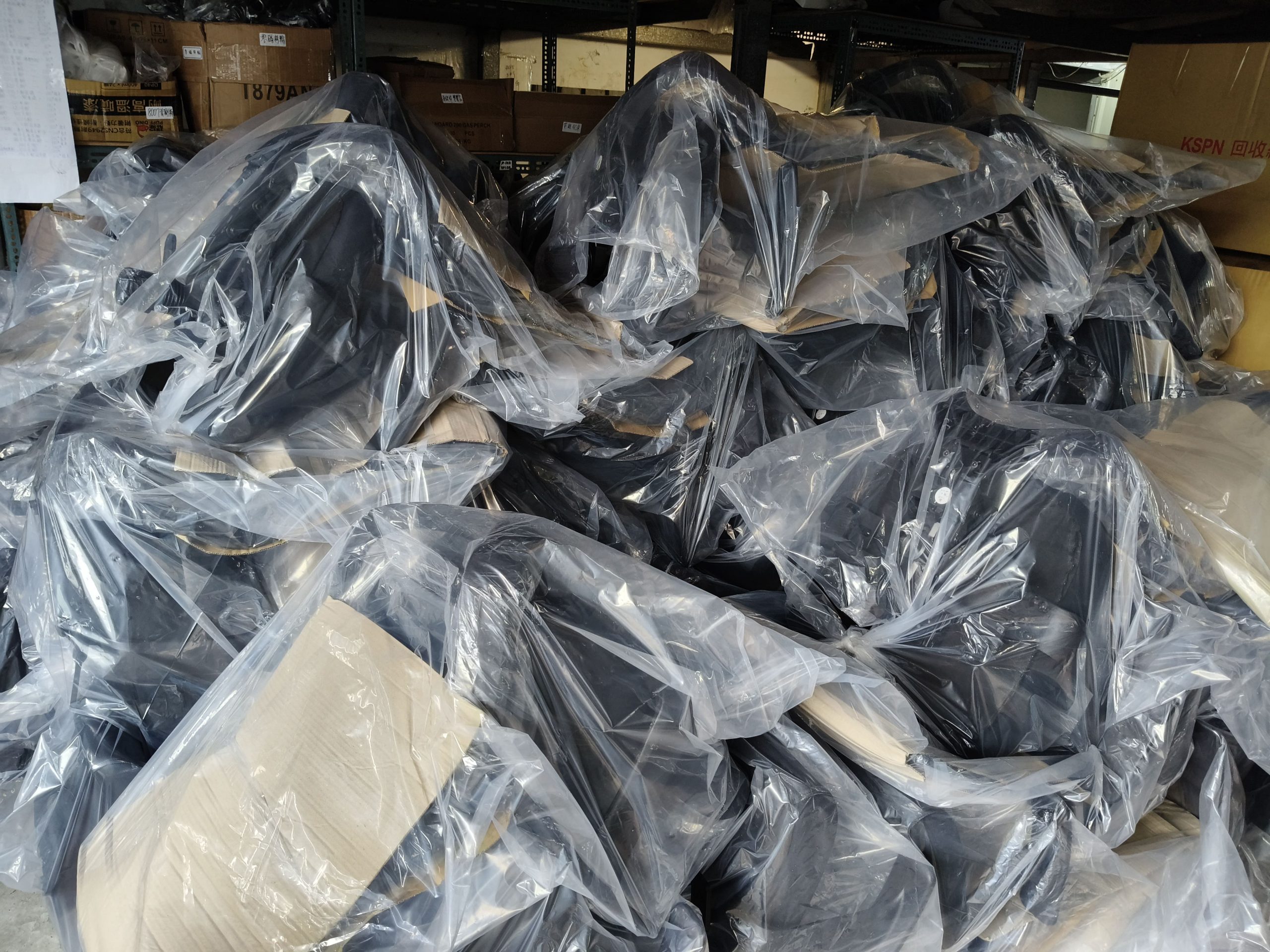 貿易公司購入高級辦公椅 24032