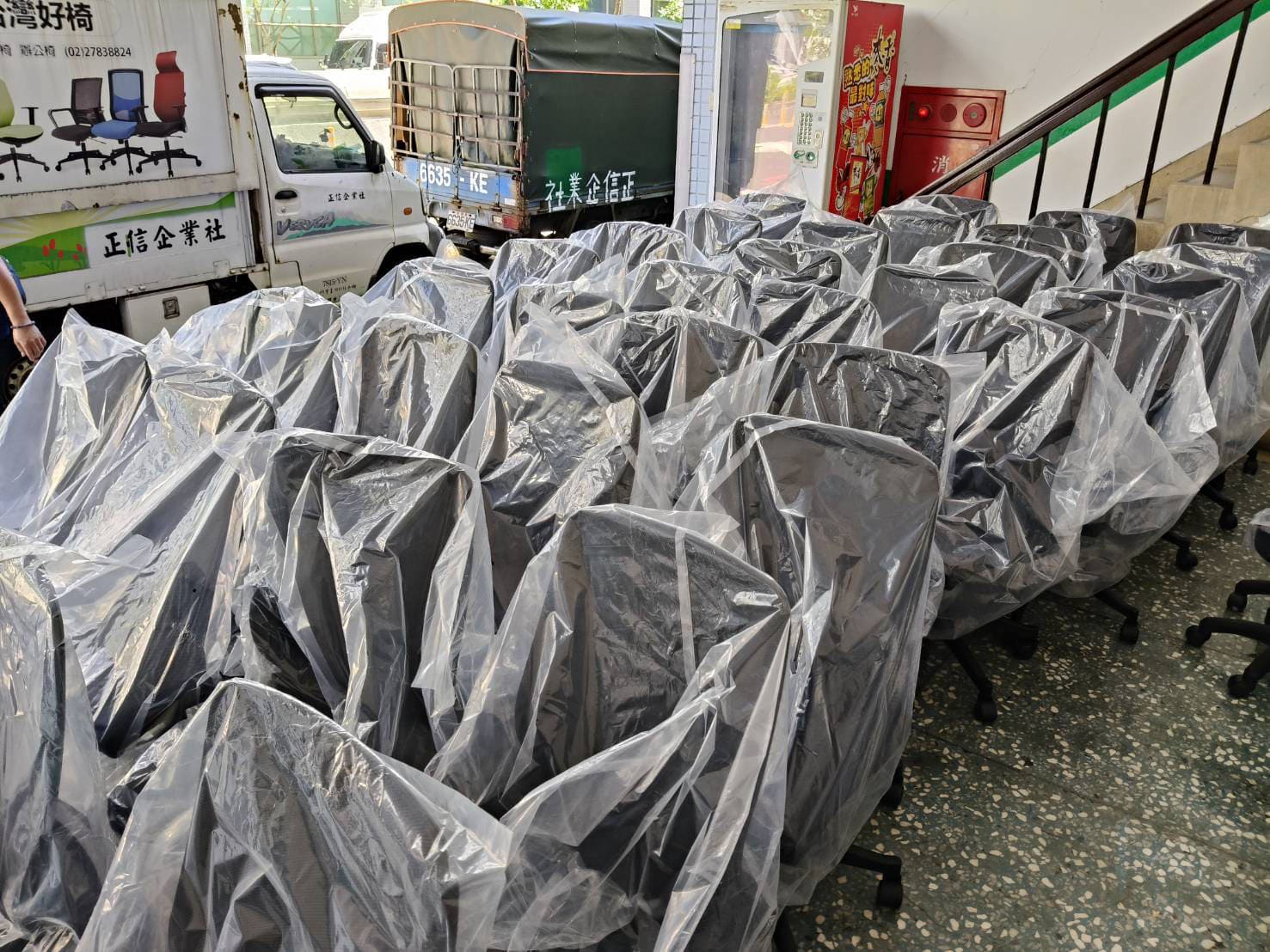 數位公司選擇台灣好椅