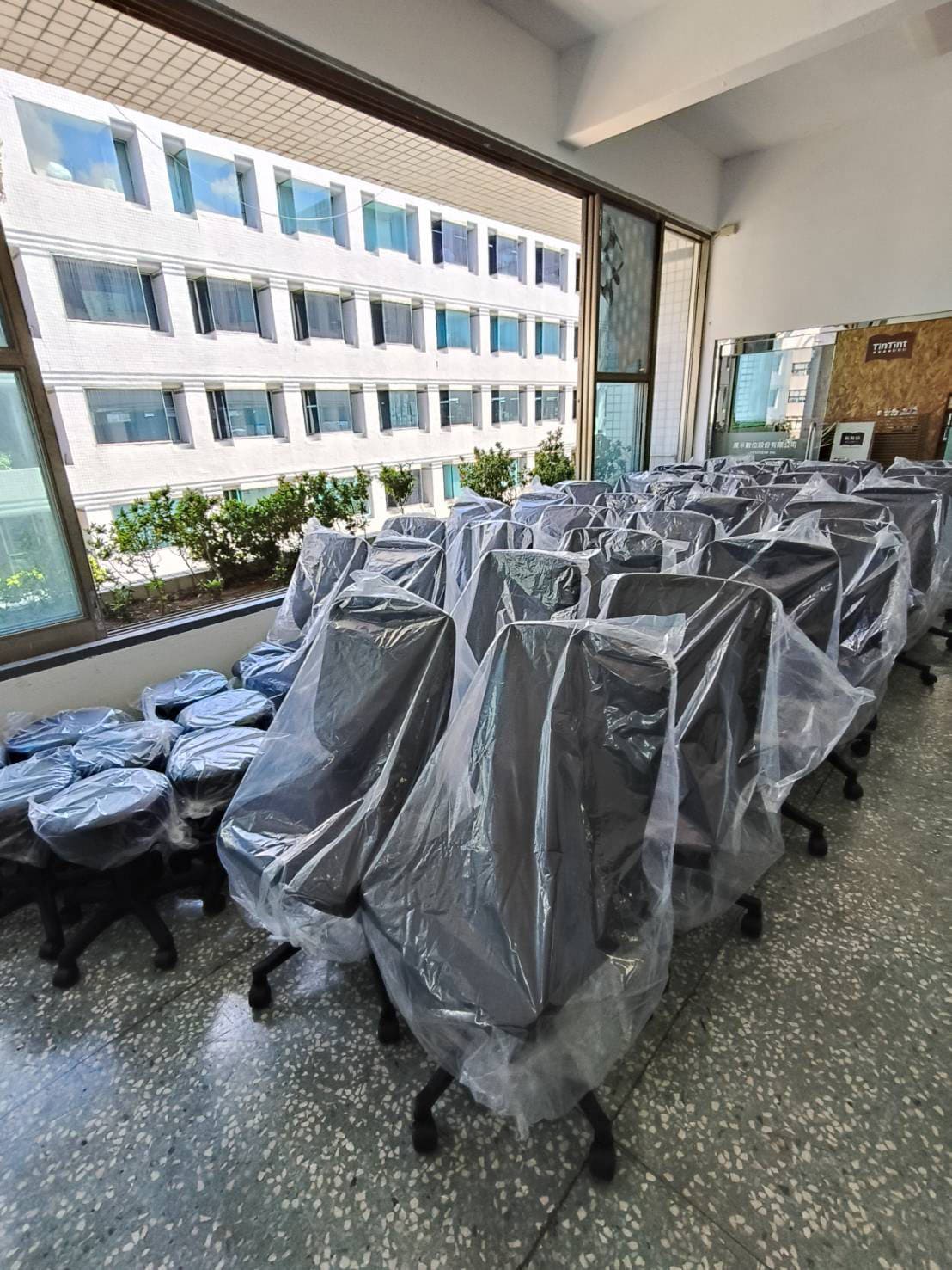 數位公司選擇台灣好椅